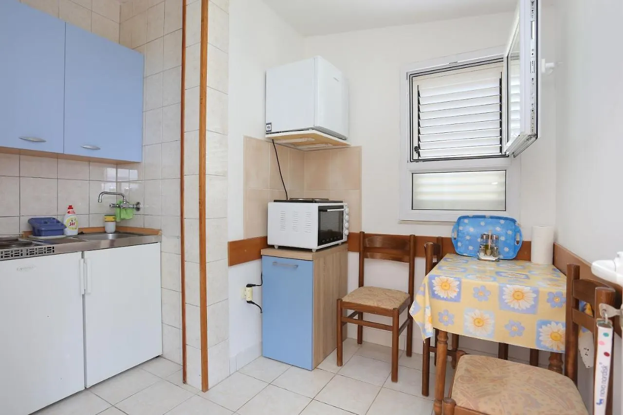 Apartments By The Sea Arbanija, Ciovo - 18797 Trogir