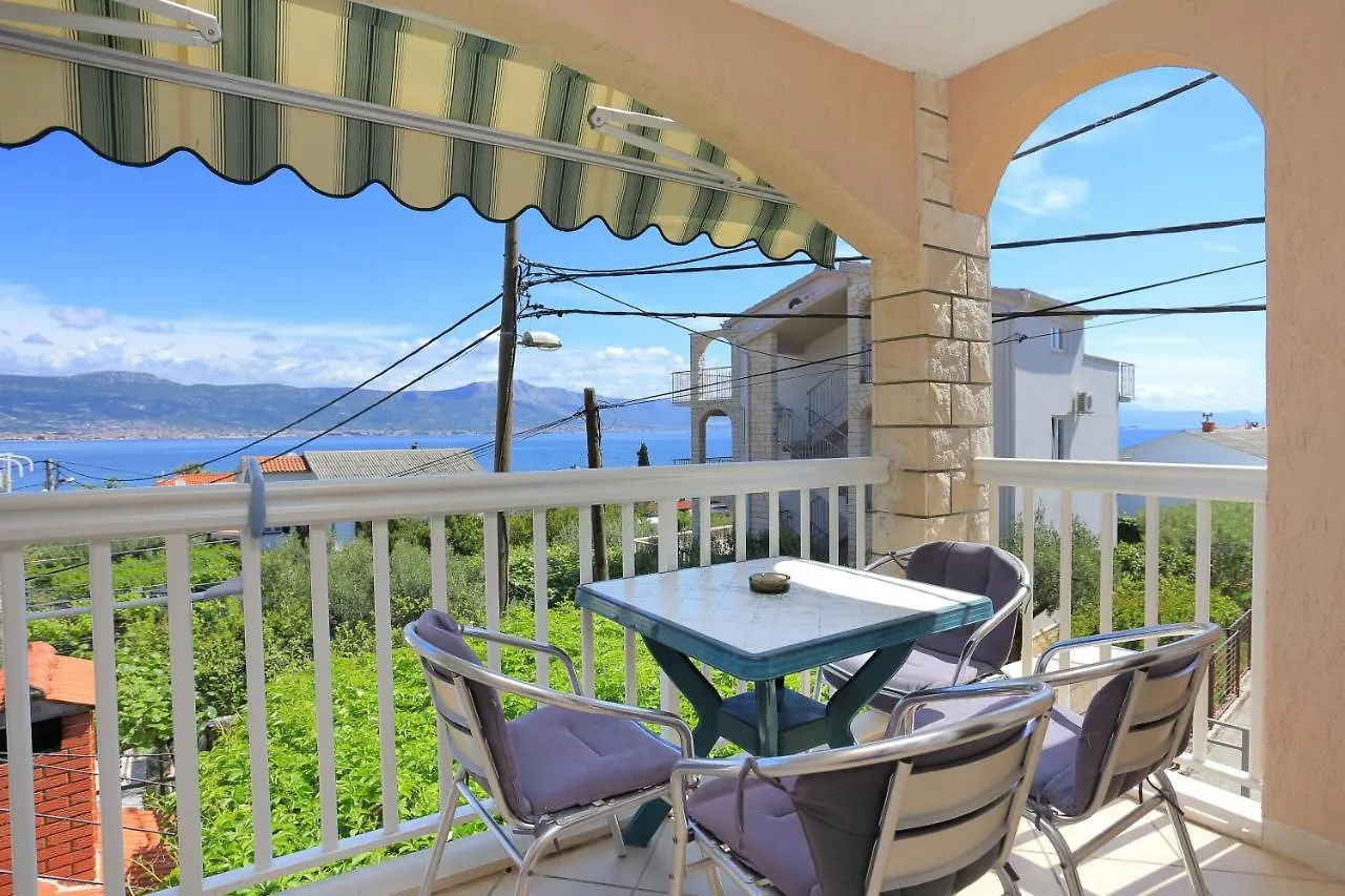 Apartments By The Sea Arbanija, Ciovo - 18797 Trogir