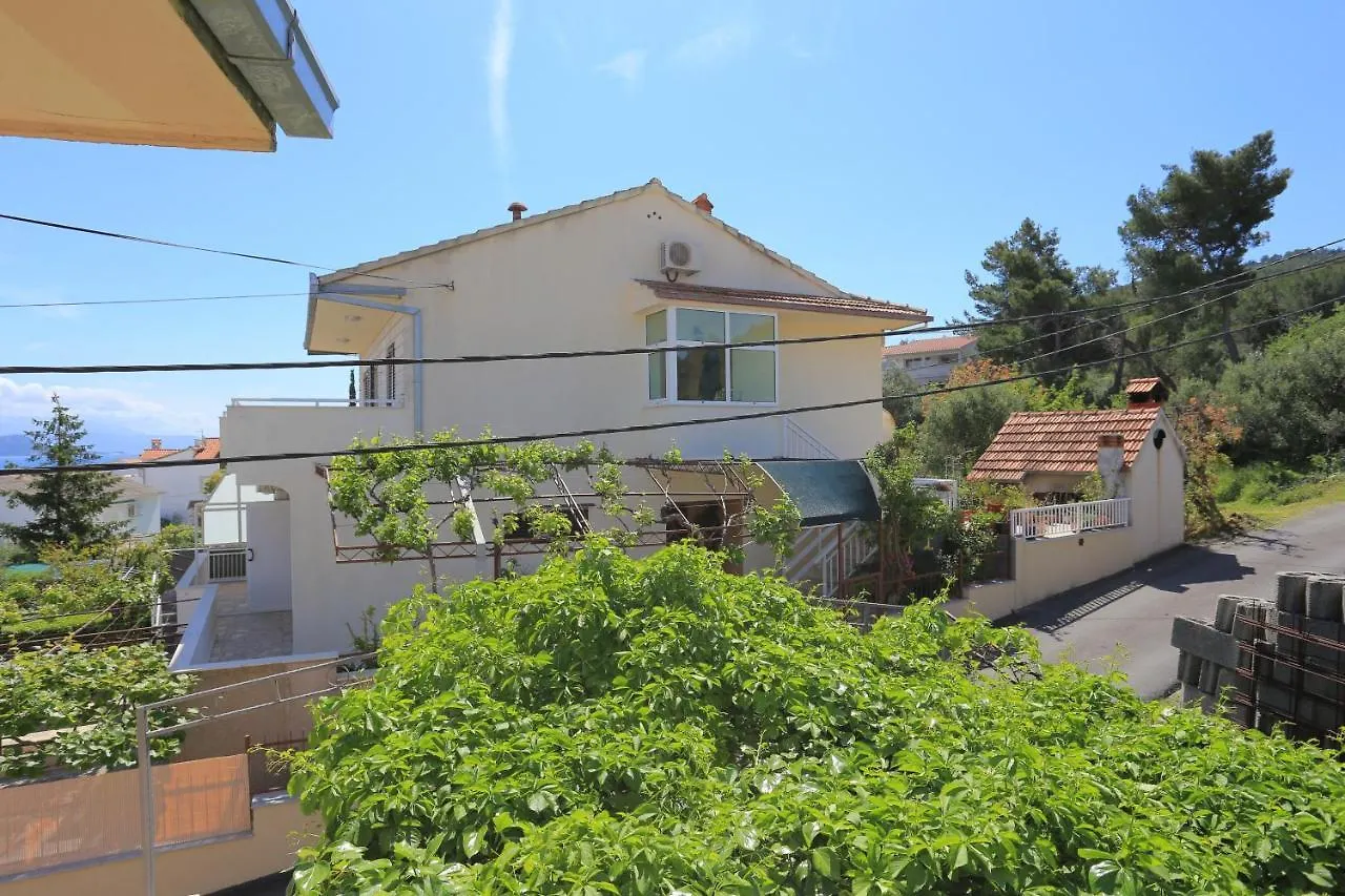 Apartments By The Sea Arbanija, Ciovo - 18797 Trogir 0*,