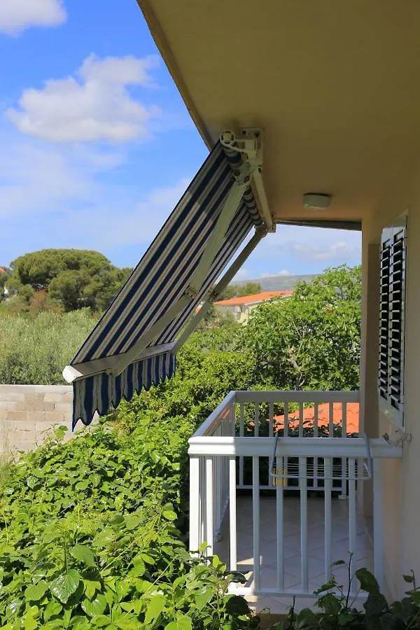 Apartments By The Sea Arbanija, Ciovo - 18797 Trogir