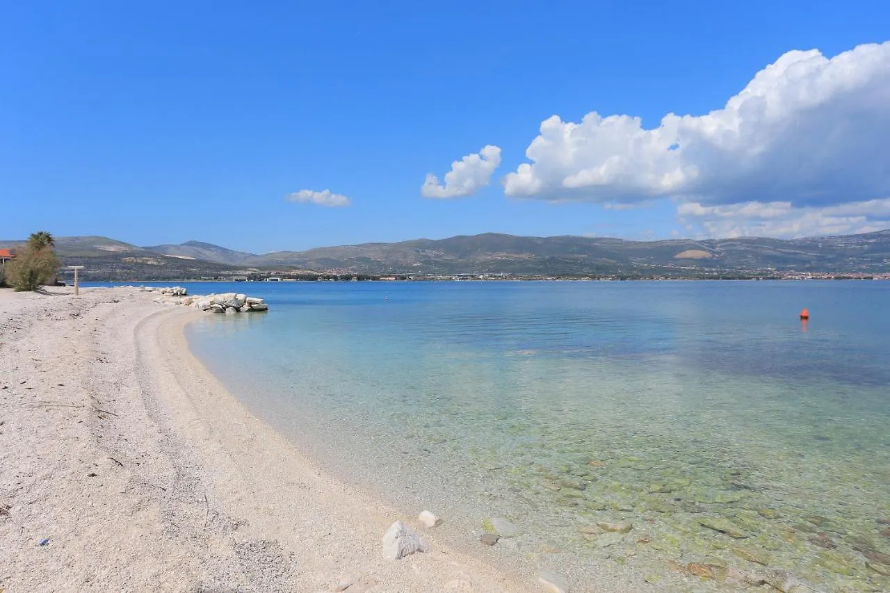 Apartments By The Sea Arbanija, Ciovo - 18797 Trogir